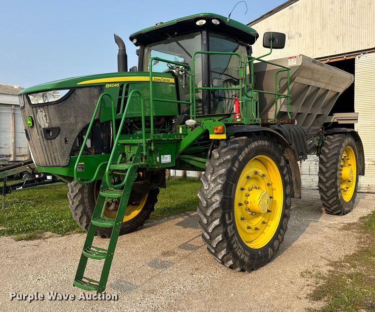 2015 John Deere R4045 spreader - DV4169