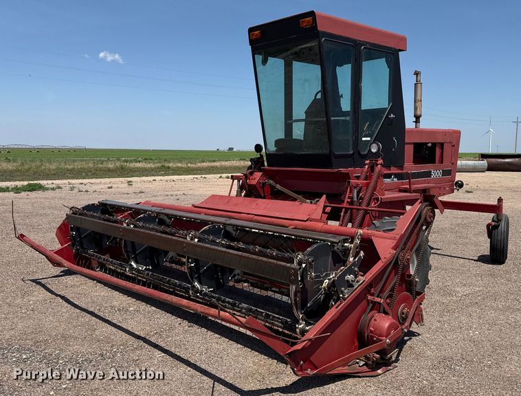 Case IH 5000 swather / windrower - DZ8497