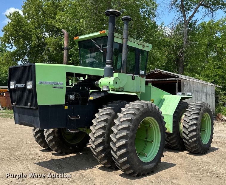 1984 Steiger Bearcat KM-225 4WD tractor - EB2610
