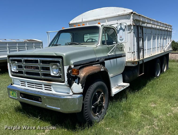1973 GMC 6000 grain truck - EQ4776