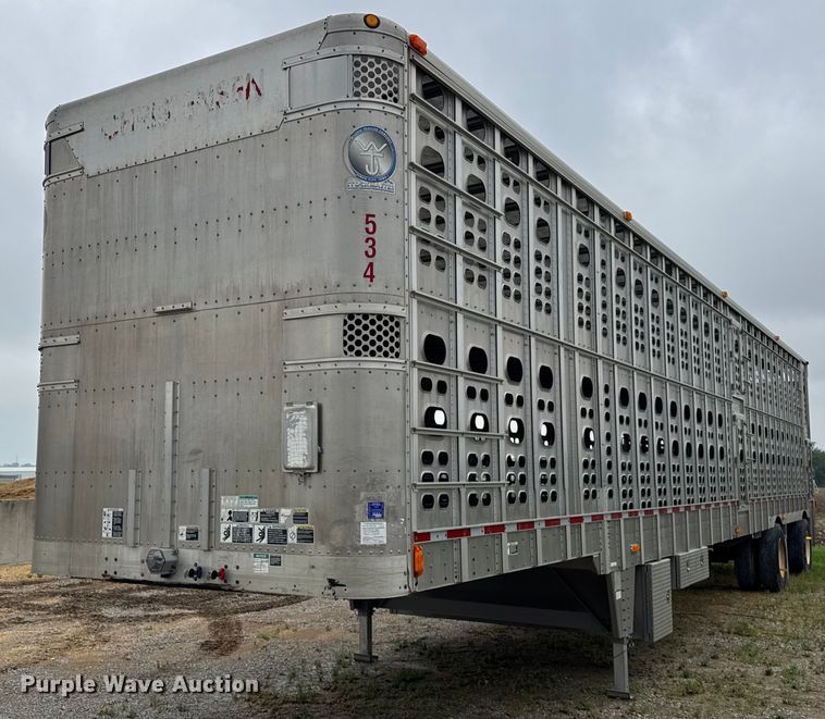 2006 Wilson PSADL-400P livestock trailer - DI9011