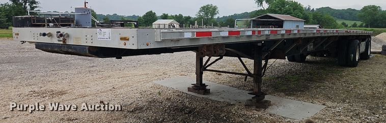 2000 Transcraft Eagle W2 flatbed trailer - EB8110