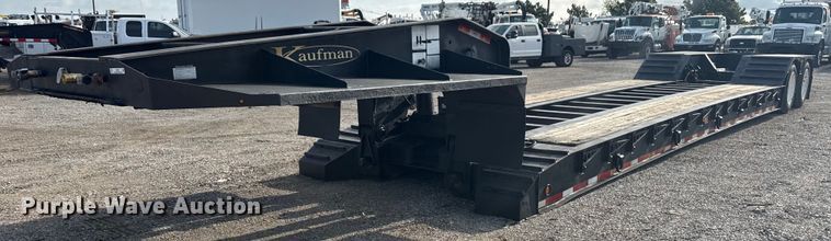 2014 Kaufman DT35 lowboy equipment trailer - EG5762