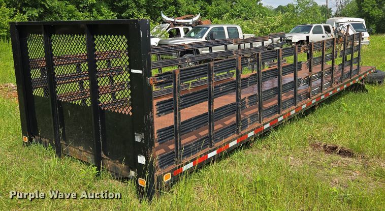 Knapheide PCHWT 283B flatbed  - EM7482