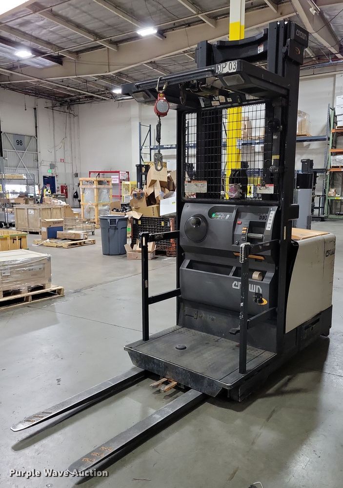 2015 Crown SP 4000 order picker - DX7025