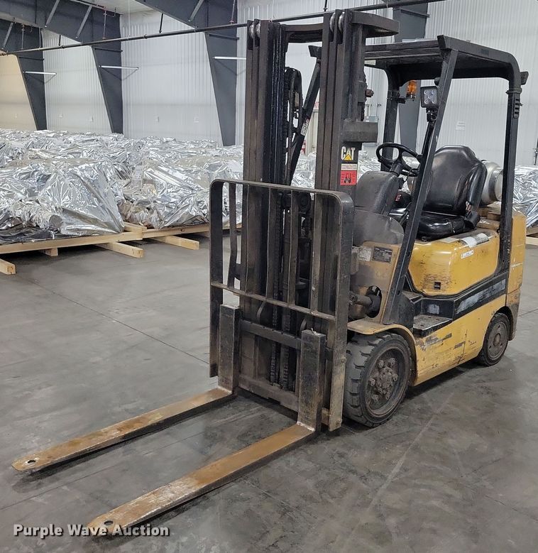 Caterpillar GC25K forklift - DX7088