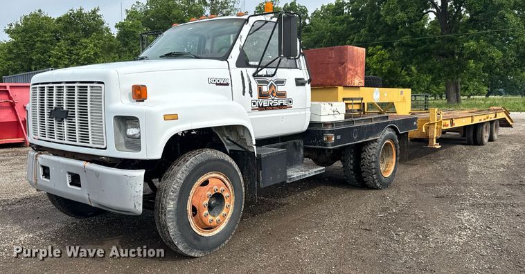 1991 Chevrolet Kodiak flatbed truck - DY0193