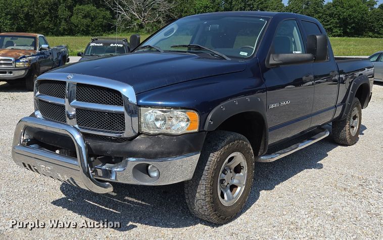 2003 Dodge Ram 1500 Quad Cab pickup truck - ED2058