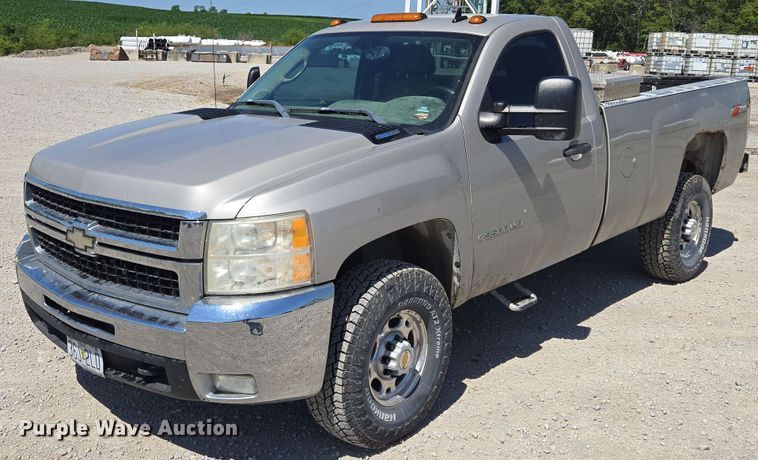 2007 Chevrolet Silverado 3500HD pickup truck - EF1570