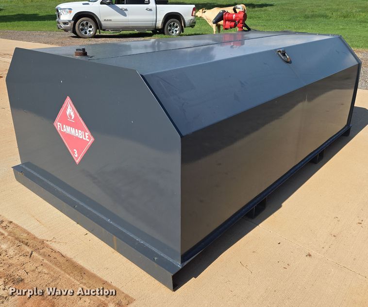 Fuel tank - EN8121