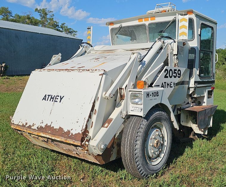 Athey  H-10 street sweeper - EO1080
