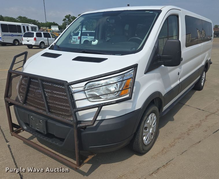 2015 Ford Transit 350 van - ER5273