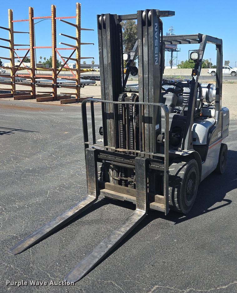 Nissan PF60 forklift - FB9390