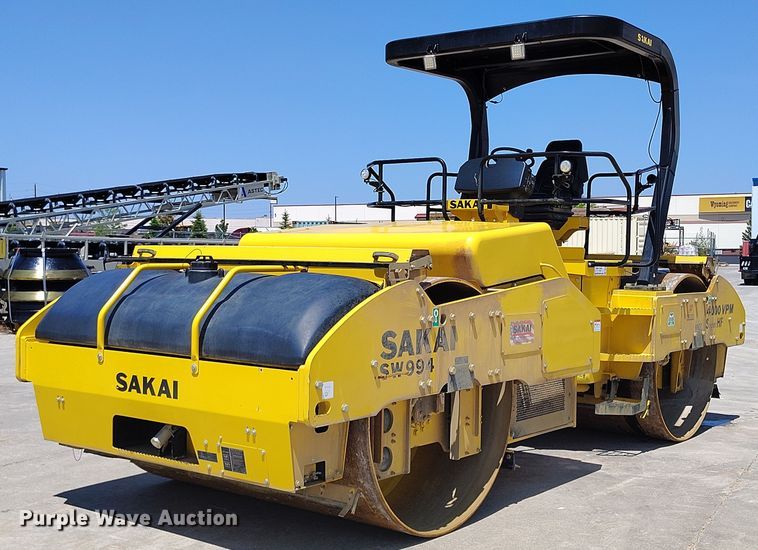 Sakai Rollers and Compaction For Sale | Purple Wave Auction