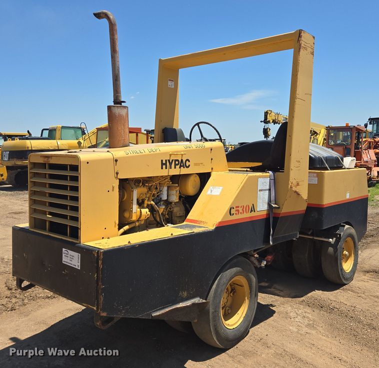 Hypac C530A pneumatic roller - DT4926