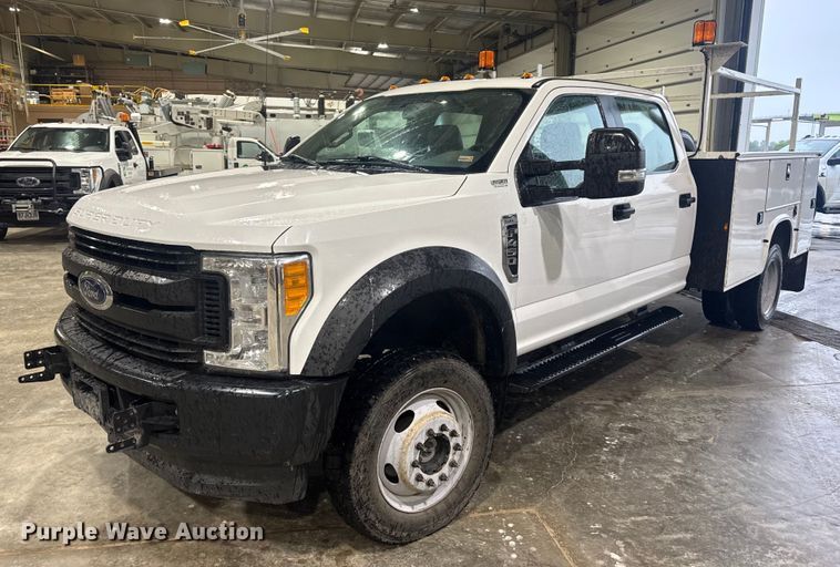 2017 Ford F450 Super Duty XL Crew Cab utility / service truck - DV4202