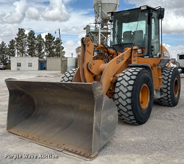 2011 Case 621E wheel loader - DX5586