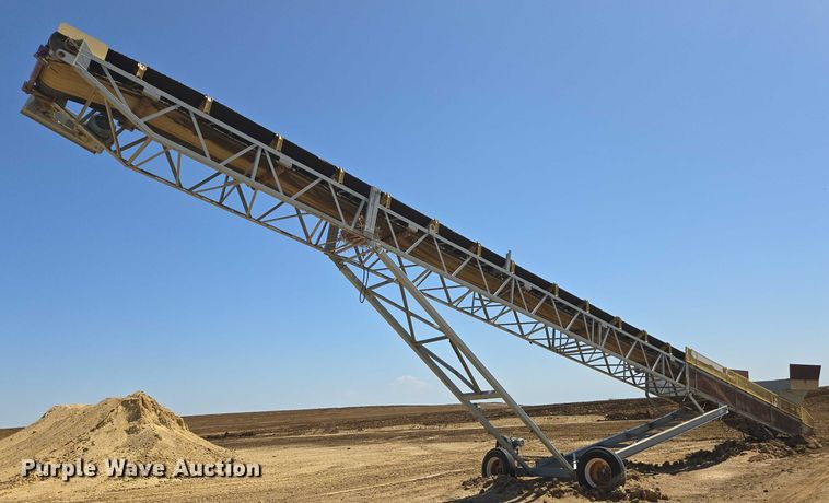 Radial stacking conveyor - EC1056