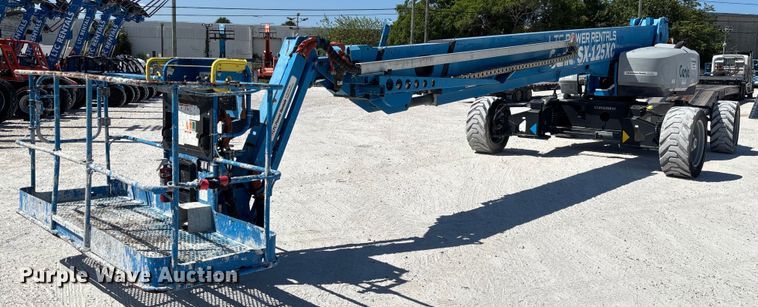 2018 Genie SX-125XC boom lift - EC3620