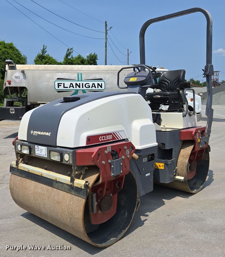 2019 Dynapac CC1300 double drum vibratory roller - EC4280