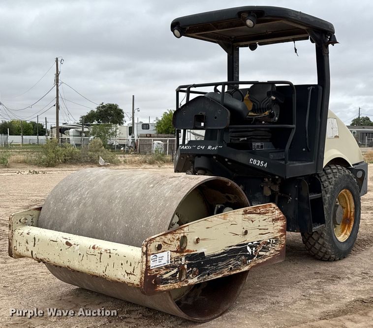 2004 Ingersoll-Rand SD-77DX TF single drum vibratory roller - ED5676