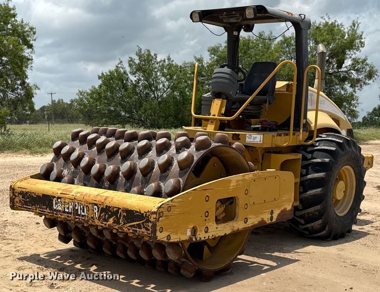 2005 Caterpillar CP-563E single drum vibratory roller - ED5719
