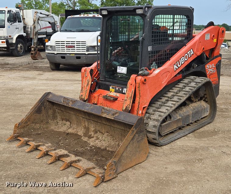 2019 Kubota SVL75-2 tracked skid steer loader - EF1517