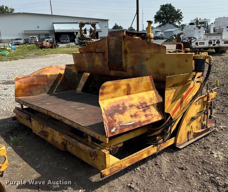 Leeboy L900 paver - EM2044