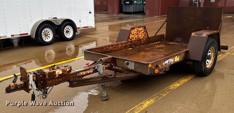 2016 Redi-haul tilt deck utility trailer - EM2084
