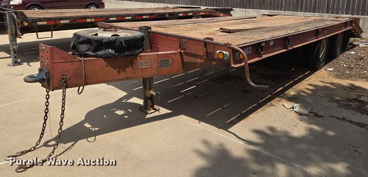 1994 Belshe T-8 equipment trailer - EN8113