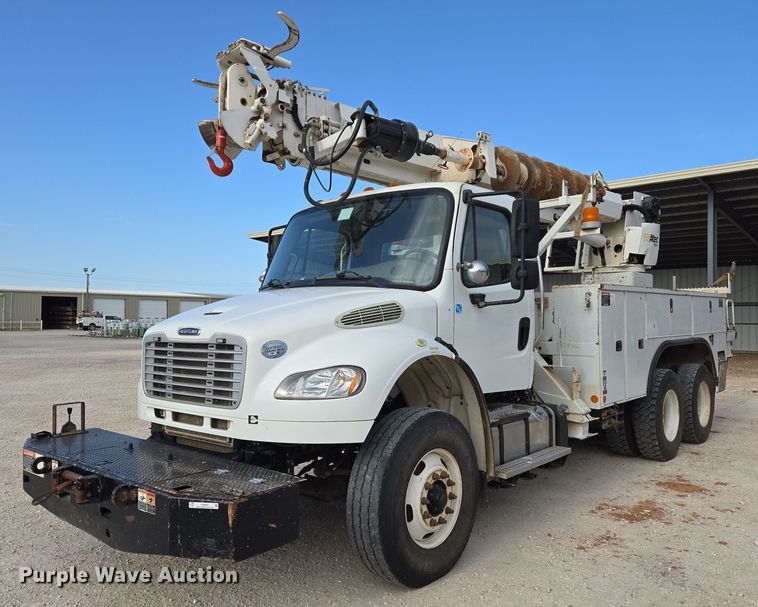 2014 Freightliner Business Class M2 digger derrick truck - EO0910