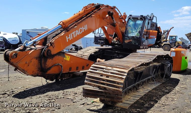 Hitachi Excavators For Sale Near Fort Collins, Colorado | Purple
