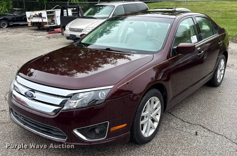 2011 Ford Fusion  - DR2792
