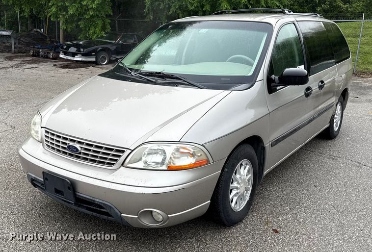 2002 Ford Windstar LX van - DR2793