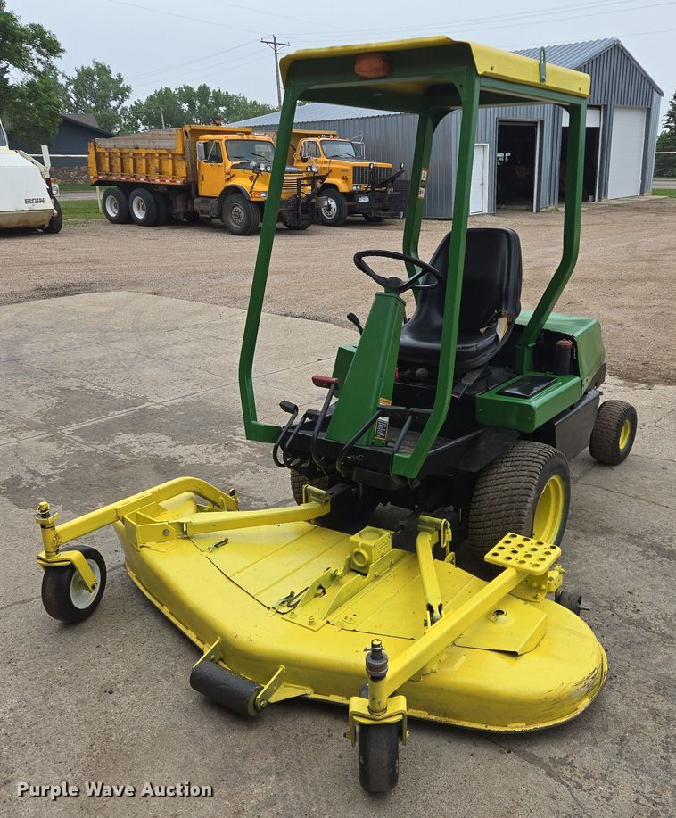 John Deere F935 lawn mower - DT7217