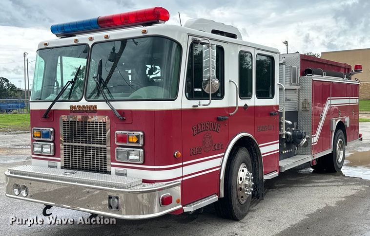 2005 Spartan Advantage pumper fire truck - DU9904