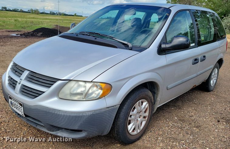 2007 Dodge Caravan SE van - DX7099