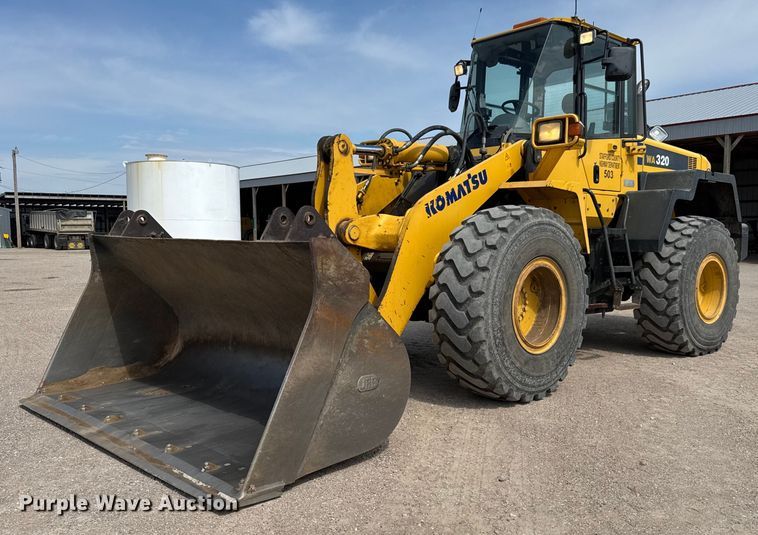 2009 Komatsu WA320-6 wheel loader - DY0217
