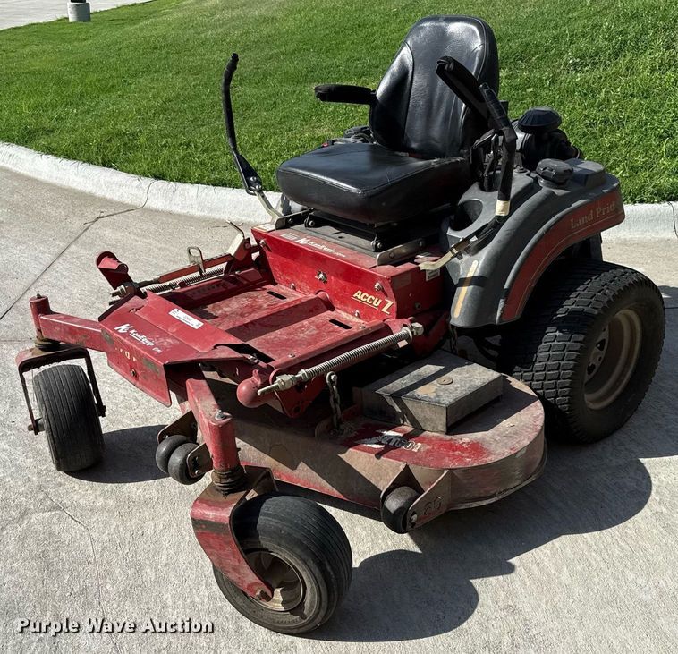Land Pride ZT60i ZTR lawn mower - DZ8593