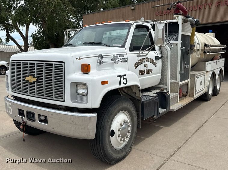 1991 Chevrolet Kodiak C6500 tanker fire truck - DZ8616