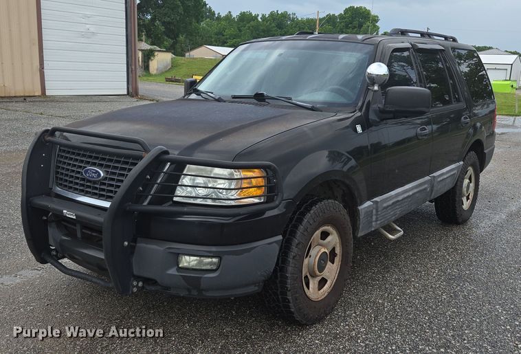2006 Ford Expedition XLT SUV - ED2082