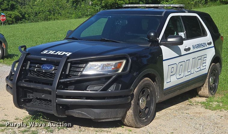 2017 Ford Explorer  SUV - ED2101