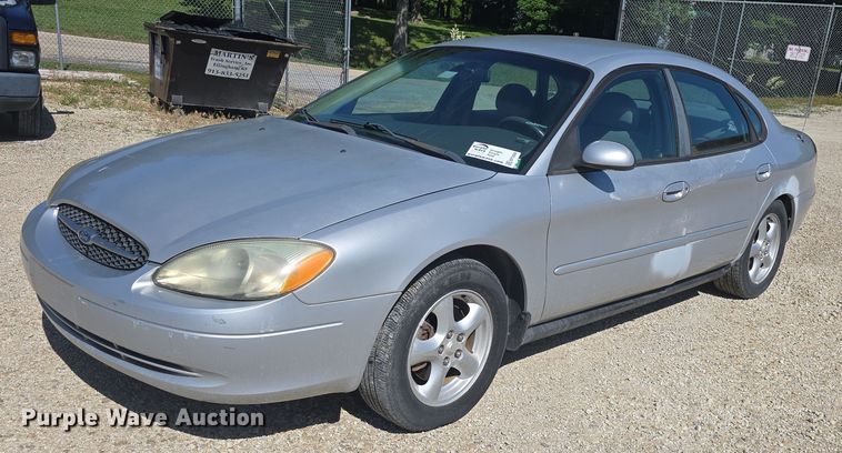 2003 Ford Taurus  - EF3568