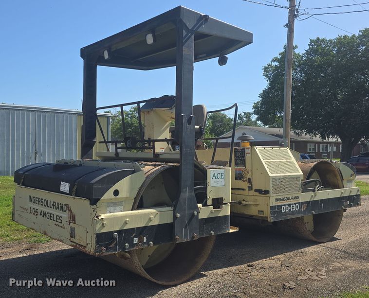 2000 Ingersoll Rand DD-130 double drum vibratory roller - EF3578