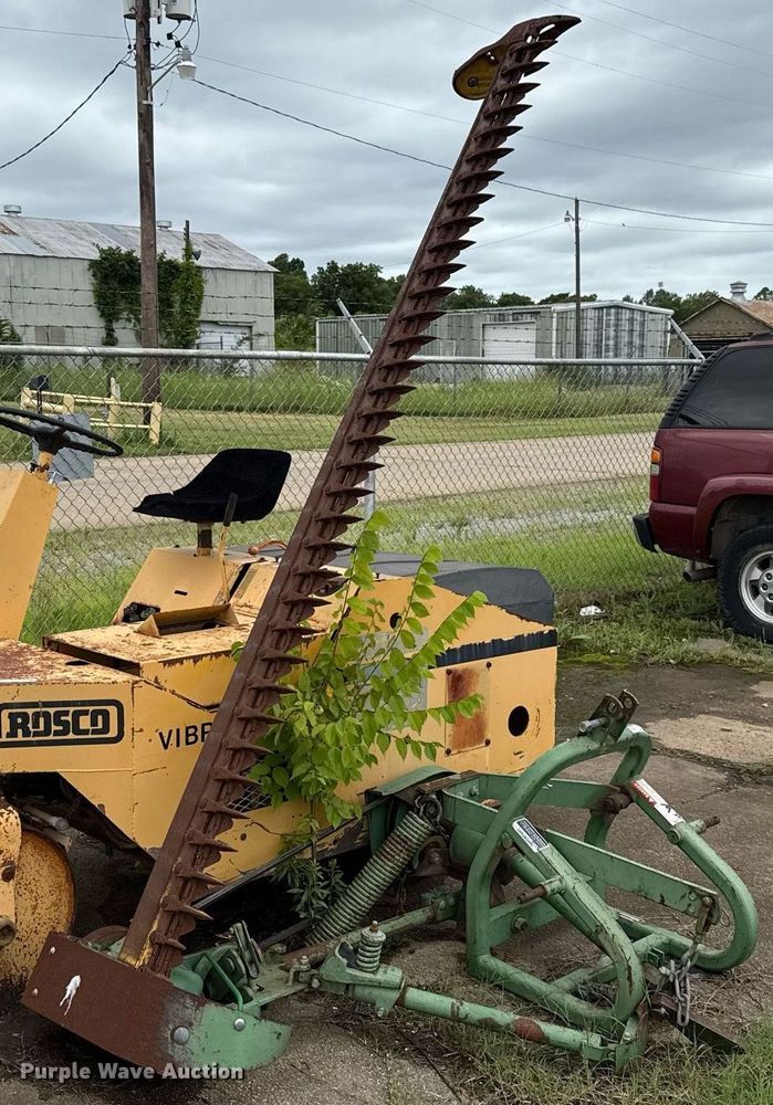 John Deere sickle mower - EJ4748