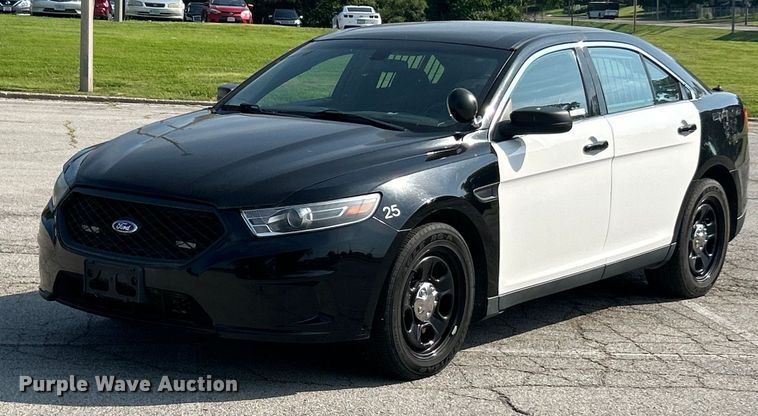 2015 Ford Taurus Police Interceptor   - EK8249