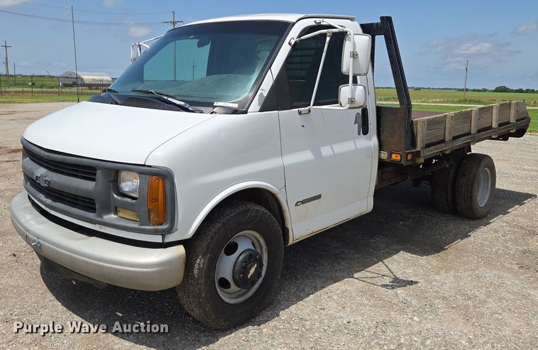1999 Chevrolet Express 3500 dump flatbed pickup truck - EN8150