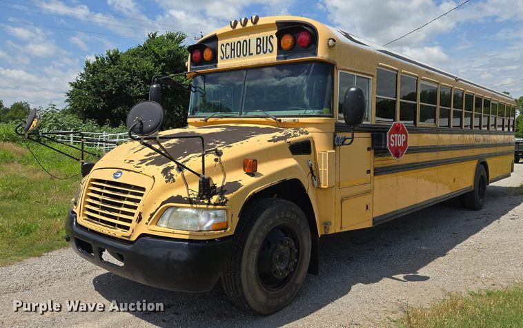2010 Blue Bird Vision school bus - EN8194