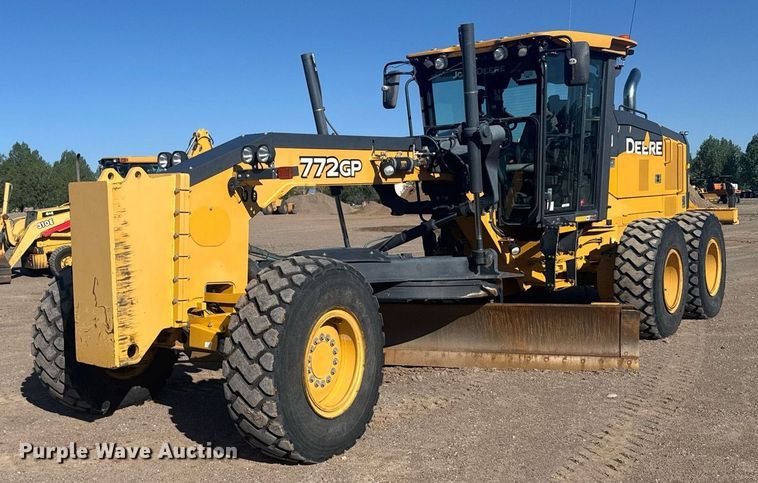 2016 John Deere 772GP motor grader - ER2083
