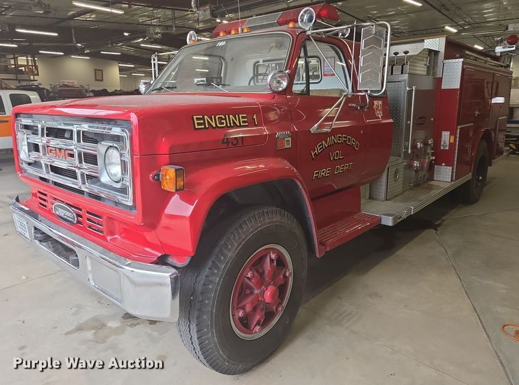 1985 GMC 7000 pumper fire truck - ER5431